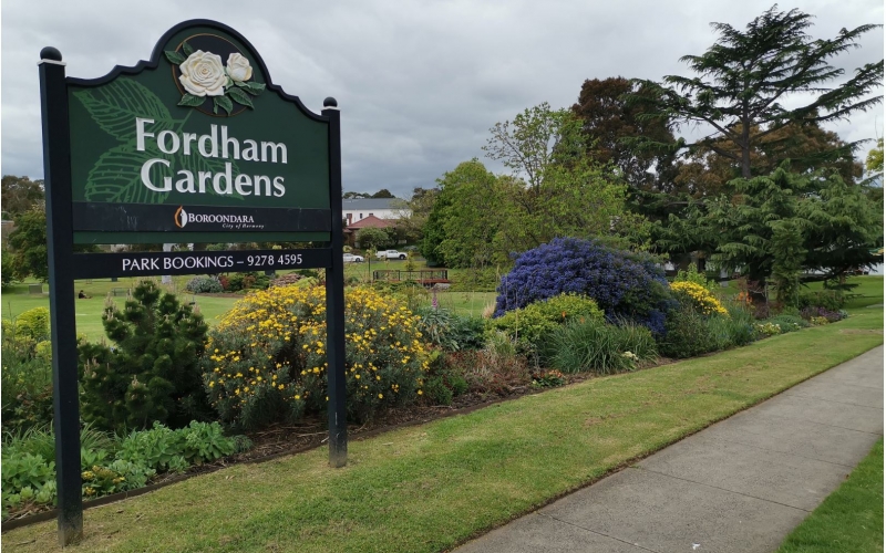 Fordham Gardens feature open lawn areas, a pond and shady gum trees making the perfect spot for social gatherings.