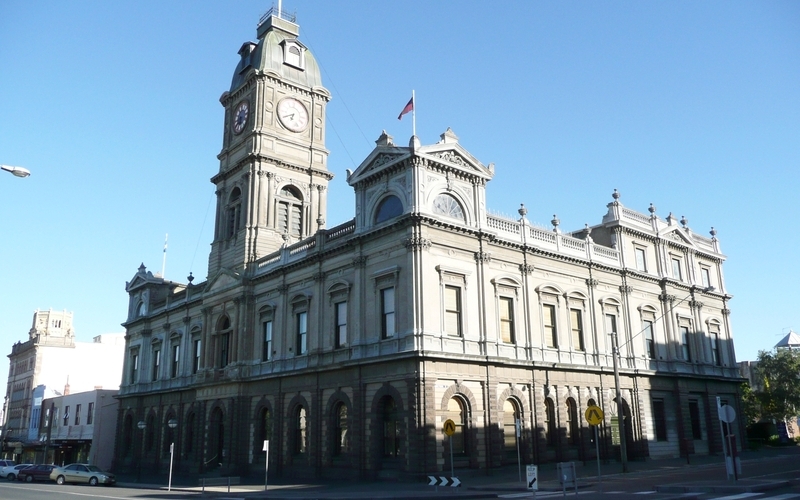 Ballarat_Town_Hall_Melbourne