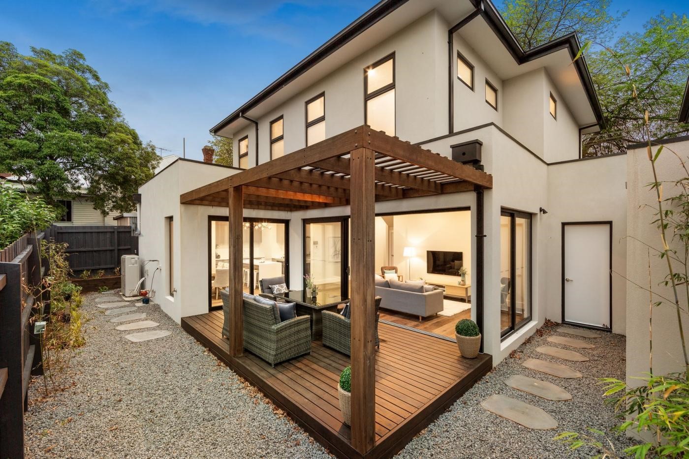 Surrey_Hills_Townhouse_Melbourne_1