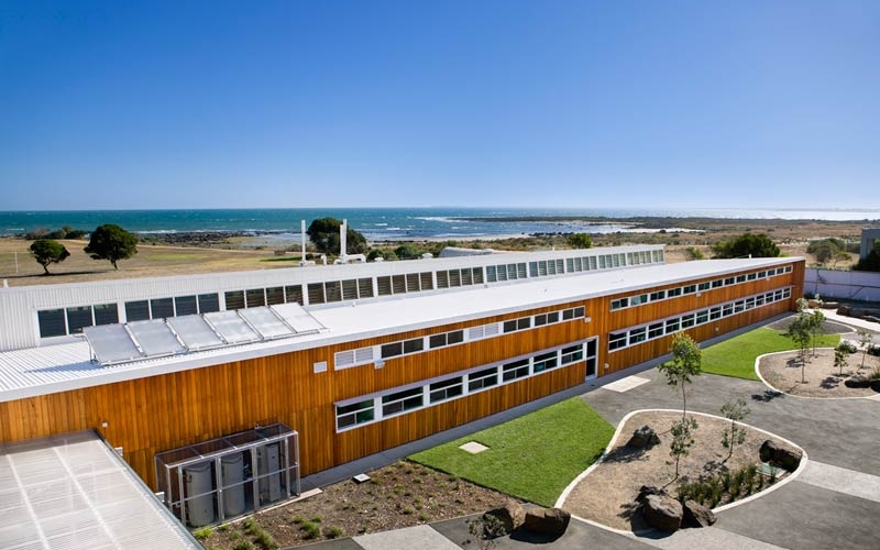 Williamstown High School. Credit image: www.willihigh.vic.edu.au/?page_id=50