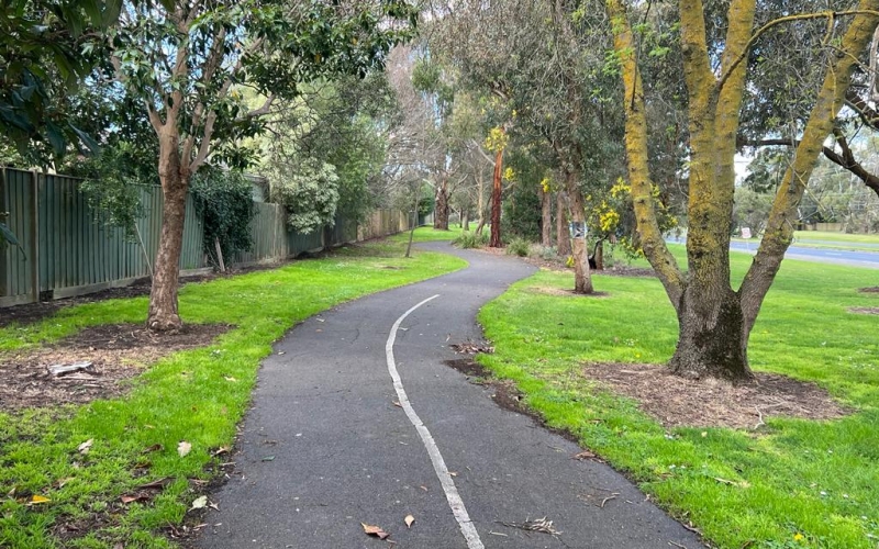 Wantirna has a wide variety of walking and cycling tracks throughout the suburb.
