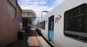 Glen Huntly Train Station