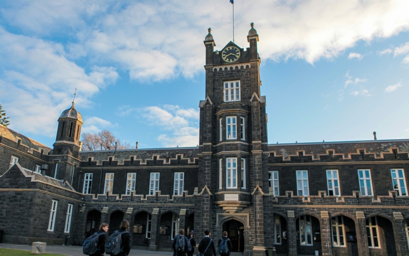 Melbourne Grammar School. Credit image: https://www.facebook.com/MelbourneGrammarSchool