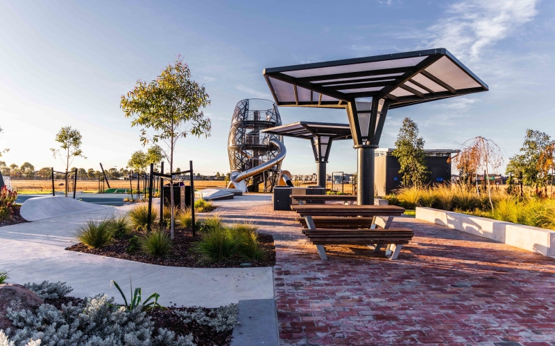 Upper Point Cook Playground. Credit image: https://www.pecoconstructions.com.au/upper-point-cook-stage-11-park-point-cook-1