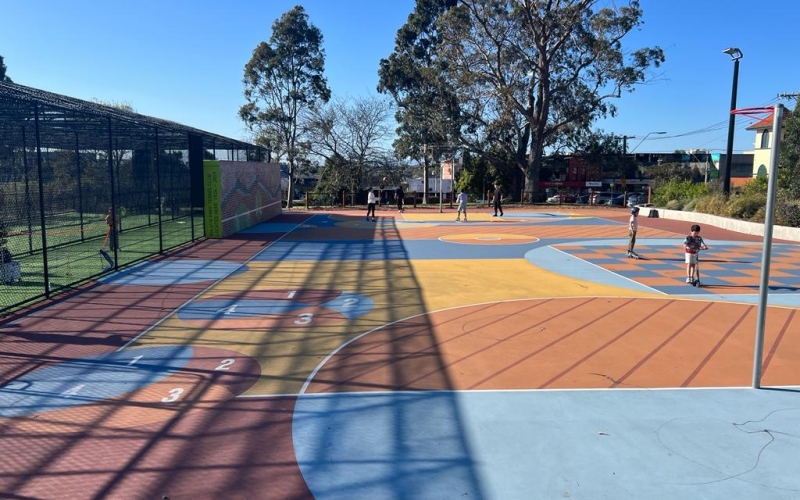 Balwyn Park Recreation is filled with amenities.