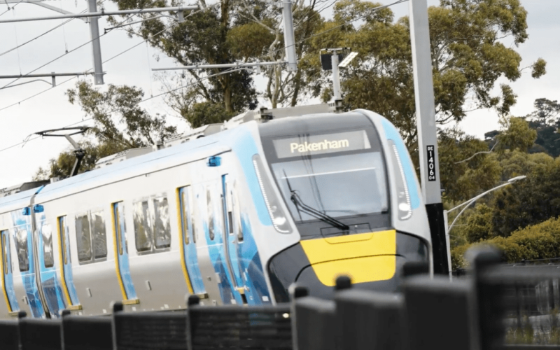Pakenham Train Station provide a direct route to the Melbourne CBD.