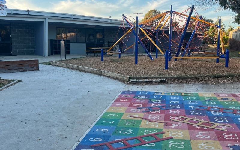 Essex Heights Primary School