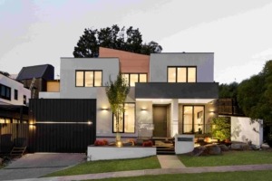 Market_Insights_Buying_With_Family_or_Friends